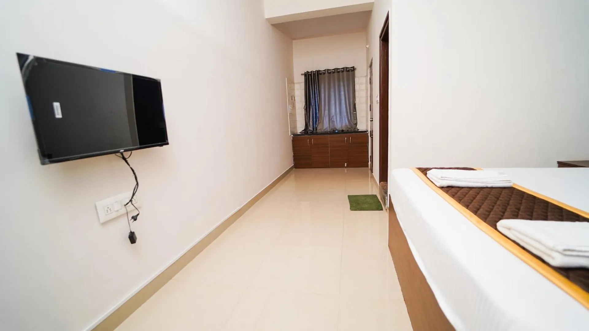 Hotel Ayani Inn Mysore